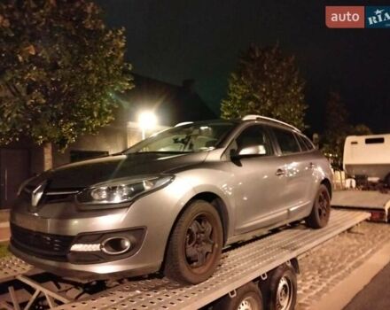 Рено Меган, объемом двигателя 0 л и пробегом 180 тыс. км за 9000 $, фото 1 на Automoto.ua