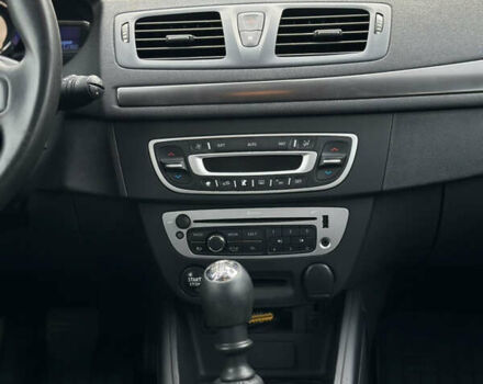 Рено Меган, объемом двигателя 1.5 л и пробегом 260 тыс. км за 8950 $, фото 20 на Automoto.ua