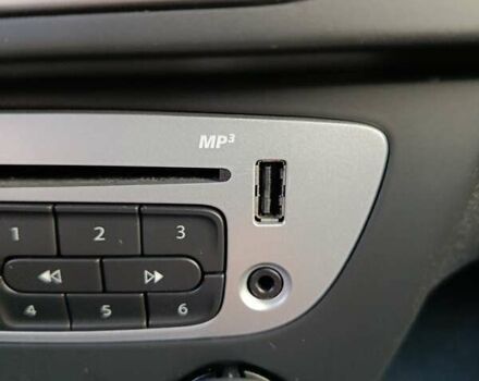 Рено Меган, объемом двигателя 1.5 л и пробегом 228 тыс. км за 8999 $, фото 69 на Automoto.ua