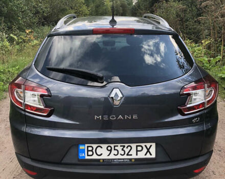 Рено Меган, объемом двигателя 1.5 л и пробегом 230 тыс. км за 9500 $, фото 5 на Automoto.ua