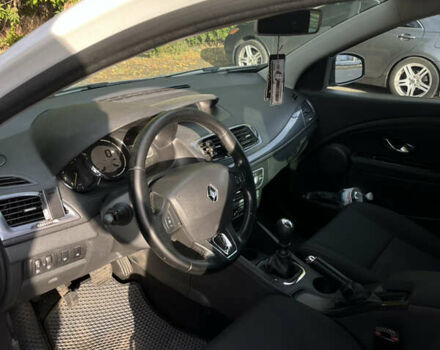 Рено Меган, объемом двигателя 1.46 л и пробегом 330 тыс. км за 8500 $, фото 8 на Automoto.ua