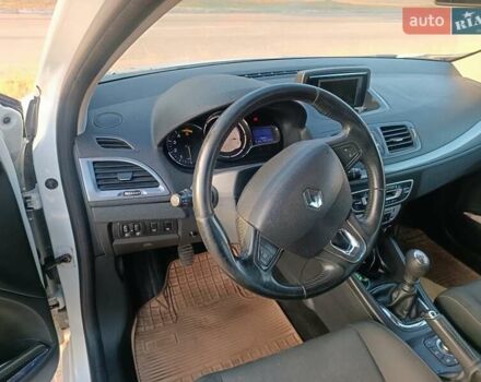 Рено Меган, объемом двигателя 1.46 л и пробегом 336 тыс. км за 8100 $, фото 13 на Automoto.ua