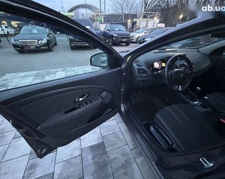 Рено Меган, объемом двигателя 1.5 л и пробегом 110 тыс. км за 9999 $, фото 11 на Automoto.ua