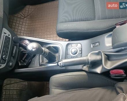Рено Меган, объемом двигателя 1.46 л и пробегом 336 тыс. км за 8100 $, фото 16 на Automoto.ua