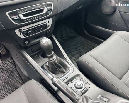 Рено Меган, объемом двигателя 1.5 л и пробегом 338 тыс. км за 7700 $, фото 10 на Automoto.ua