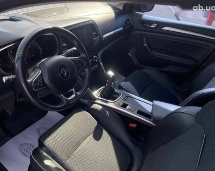 Рено Меган, объемом двигателя 1.2 л и пробегом 124 тыс. км за 11700 $, фото 8 на Automoto.ua