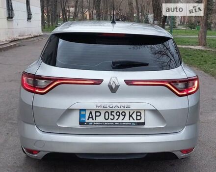 Рено Меган, объемом двигателя 1.46 л и пробегом 285 тыс. км за 9900 $, фото 6 на Automoto.ua