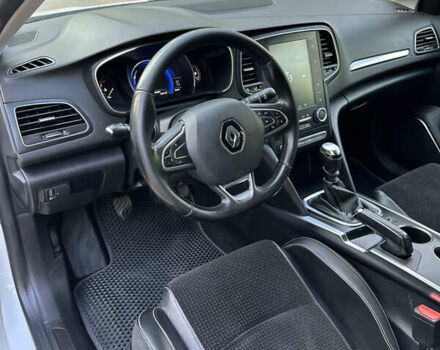 Рено Меган, объемом двигателя 1.5 л и пробегом 260 тыс. км за 11000 $, фото 54 на Automoto.ua