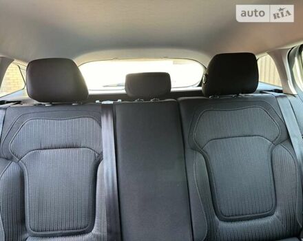 Рено Меган, объемом двигателя 1.5 л и пробегом 240 тыс. км за 12800 $, фото 33 на Automoto.ua