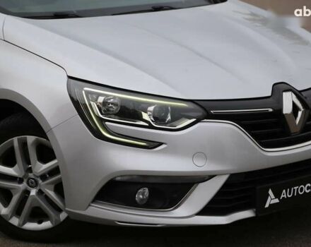 Рено Меган, объемом двигателя 1.5 л и пробегом 223 тыс. км за 11800 $, фото 3 на Automoto.ua