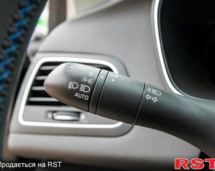 Рено Меган, об'ємом двигуна 1.2 л та пробігом 95 тис. км за 9400 $, фото 6 на Automoto.ua