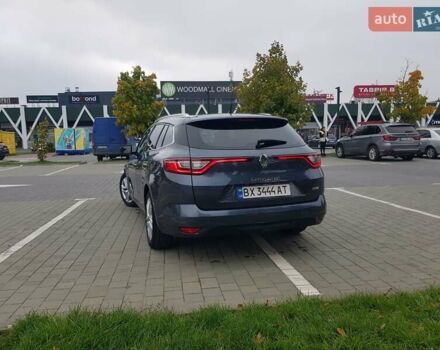 Рено Меган, объемом двигателя 1.46 л и пробегом 252 тыс. км за 10999 $, фото 6 на Automoto.ua