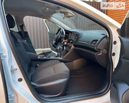 Рено Меган, объемом двигателя 1.5 л и пробегом 240 тыс. км за 12800 $, фото 22 на Automoto.ua