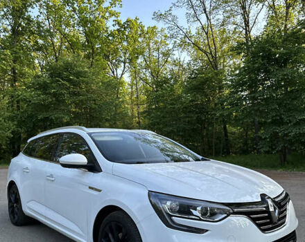 Рено Меган, объемом двигателя 1.5 л и пробегом 260 тыс. км за 11000 $, фото 1 на Automoto.ua