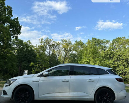 Рено Меган, объемом двигателя 1.5 л и пробегом 260 тыс. км за 11000 $, фото 3 на Automoto.ua