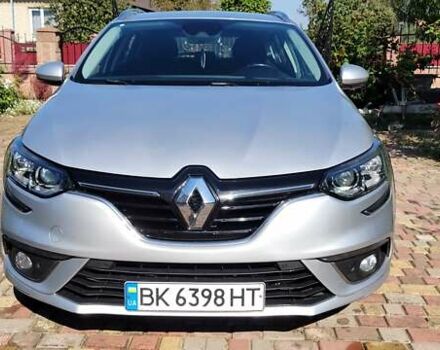 Рено Меган, объемом двигателя 1.46 л и пробегом 208 тыс. км за 11950 $, фото 5 на Automoto.ua