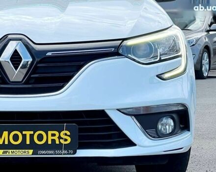 Рено Меган, объемом двигателя 1.5 л и пробегом 80 тыс. км за 16999 $, фото 7 на Automoto.ua