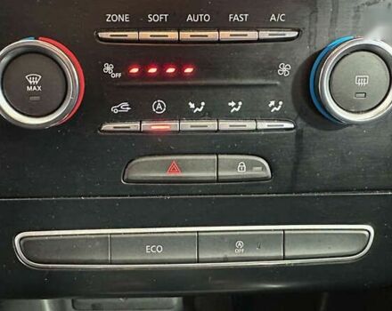 Рено Меган, объемом двигателя 1.5 л и пробегом 194 тыс. км за 13950 $, фото 15 на Automoto.ua