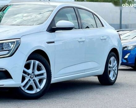 Рено Меган, объемом двигателя 1.5 л и пробегом 80 тыс. км за 16999 $, фото 9 на Automoto.ua