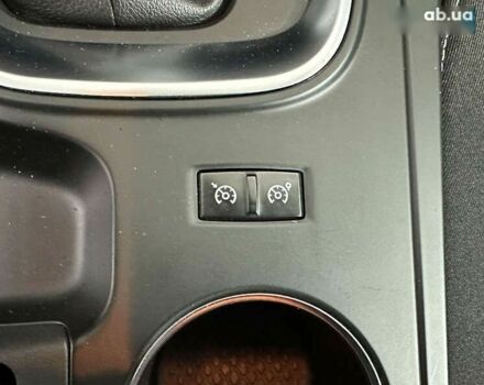Рено Меган, объемом двигателя 1.5 л и пробегом 194 тыс. км за 13950 $, фото 19 на Automoto.ua