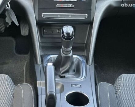 Рено Меган, объемом двигателя 1.5 л и пробегом 244 тыс. км за 10600 $, фото 26 на Automoto.ua