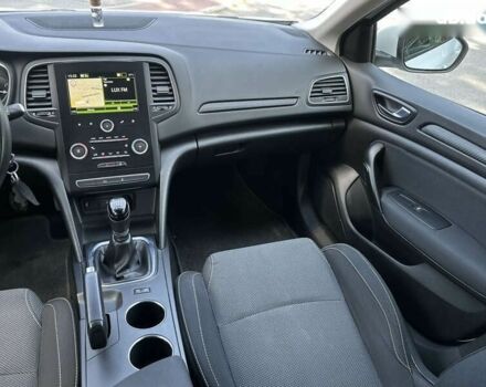Рено Меган, объемом двигателя 1.5 л и пробегом 244 тыс. км за 10600 $, фото 21 на Automoto.ua