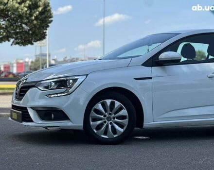 Рено Меган, объемом двигателя 1.5 л и пробегом 244 тыс. км за 10600 $, фото 5 на Automoto.ua