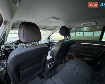 Рено Меган, объемом двигателя 1.46 л и пробегом 120 тыс. км за 10634 $, фото 9 на Automoto.ua