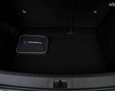 Рено Меган, объемом двигателя 0 л и пробегом 1 тыс. км за 28500 $, фото 29 на Automoto.ua