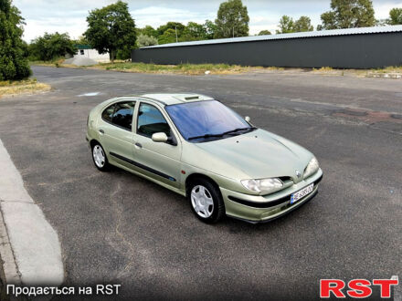 Рено Меган, объемом двигателя 1.6 л и пробегом 200 тыс. км за 2000 $, фото 1 на Automoto.ua
