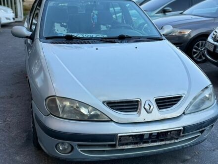 Рено Меган, об'ємом двигуна 1.6 л та пробігом 280 тис. км за 1999 $, фото 1 на Automoto.ua