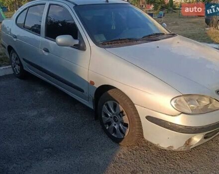 Рено Меган, объемом двигателя 1.4 л и пробегом 185 тыс. км за 1200 $, фото 1 на Automoto.ua