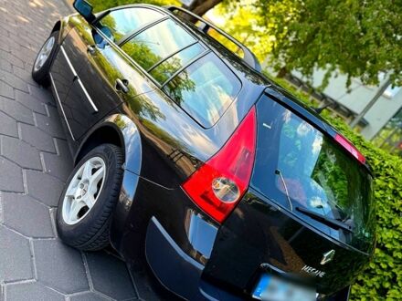 Рено Меган, объемом двигателя 1.6 л и пробегом 198 тыс. км за 5500 $, фото 1 на Automoto.ua