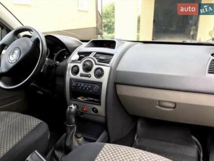 Рено Меган 2005 в Каменце-Подольском на Automoto.ua Рено Меган, объемом двигателя 1.5 л и пробегом 277 тыс. км за 4300 $, фото 1 на Automoto.ua