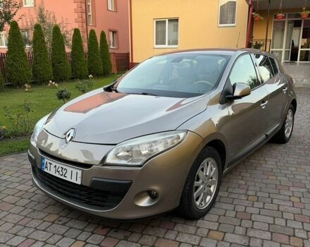 Рено Меган, об'ємом двигуна 2 л та пробігом 229 тис. км за 6750 $, фото 1 на Automoto.ua