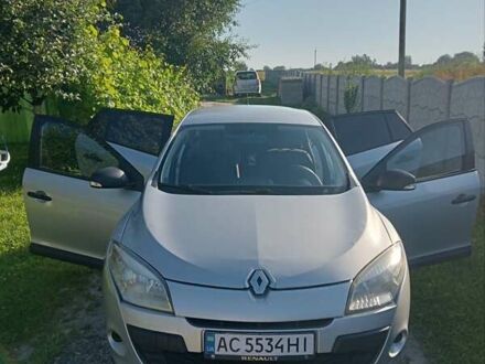 Рено Меган, объемом двигателя 1.46 л и пробегом 238 тыс. км за 6650 $, фото 1 на Automoto.ua