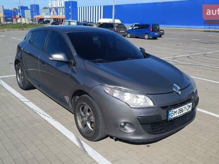 Рено Меган, объемом двигателя 1.5 л и пробегом 280 тыс. км за 6850 $, фото 1 на Automoto.ua