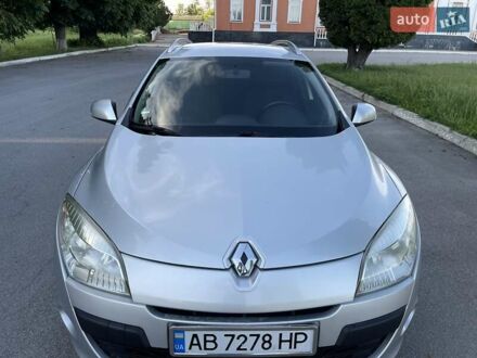 Рено Меган 2010 в Хмельнике на Automoto.ua Рено Меган, объемом двигателя 1.5 л и пробегом 220 тыс. км за 7650 $, фото 1 на Automoto.ua