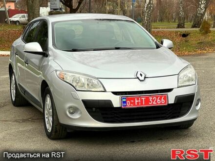 Рено Меган, объемом двигателя 1.6 л и пробегом 164 тыс. км за 6799 $, фото 1 на Automoto.ua