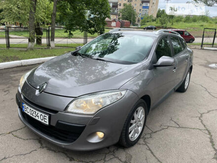 Рено Меган 2010 в Кривом Роге на Automoto.ua Рено Меган, объемом двигателя 1.5 л и пробегом 160 тыс. км за 7350 $, фото 1 на Automoto.ua