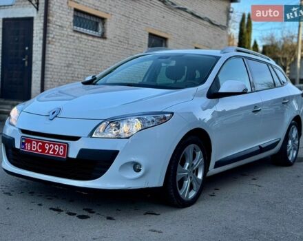 Рено Меган, объемом двигателя 1.4 л и пробегом 178 тыс. км за 5799 $, фото 1 на Automoto.ua