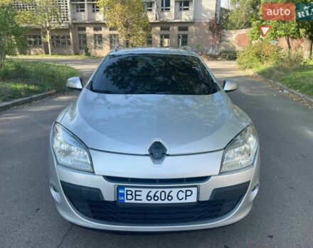 Рено Меган, объемом двигателя 1.5 л и пробегом 247 тыс. км за 6500 $, фото 1 на Automoto.ua