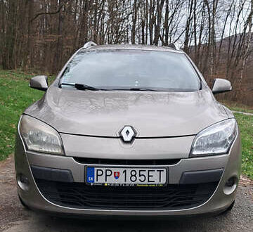 Рено Меган 2011 в Ужгороде на Automoto.ua Рено Меган, объемом двигателя 1.6 л и пробегом 265 тыс. км за 4000 $, фото 1 на Automoto.ua