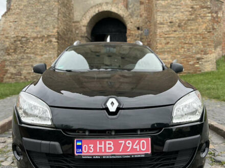 Рено Меган 2011 в Умани на Automoto.ua Рено Меган, объемом двигателя 0 л и пробегом 166 тыс. км за 8200 $, фото 1 на Automoto.ua