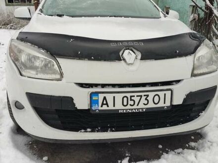 Рено Меган 2011 в Белой Церкве на Automoto.ua Рено Меган, объемом двигателя 1.5 л и пробегом 340 тыс. км за 7000 $, фото 1 на Automoto.ua