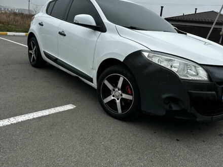 Рено Меган, объемом двигателя 1.5 л и пробегом 290 тыс. км за 5800 $, фото 1 на Automoto.ua