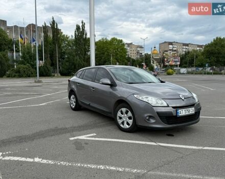 Рено Меган, объемом двигателя 1.46 л и пробегом 220 тыс. км за 5500 $, фото 1 на Automoto.ua