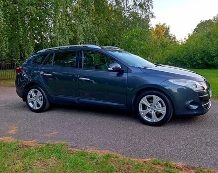 Рено Меган, объемом двигателя 1.5 л и пробегом 225 тыс. км за 6900 $, фото 1 на Automoto.ua