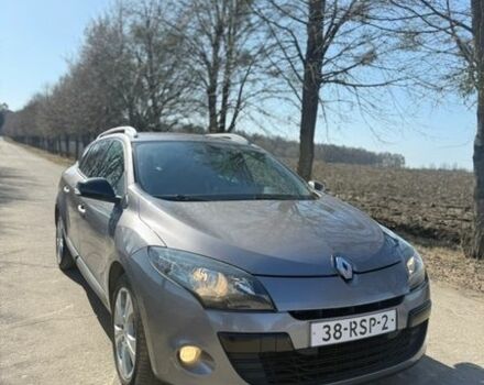 Рено Меган, объемом двигателя 1.6 л и пробегом 194 тыс. км за 7000 $, фото 1 на Automoto.ua