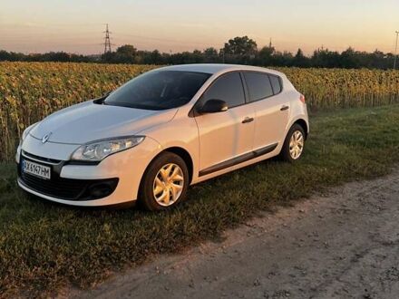 Рено Меган 2012 в Полтаве на Automoto.ua Рено Меган, объемом двигателя 1.5 л и пробегом 220 тыс. км за 6800 $, фото 1 на Automoto.ua